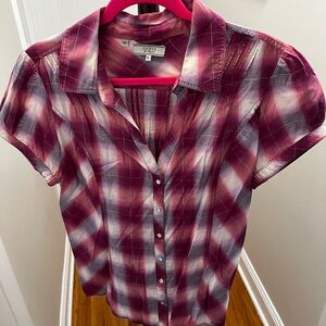 Guess button down blouse